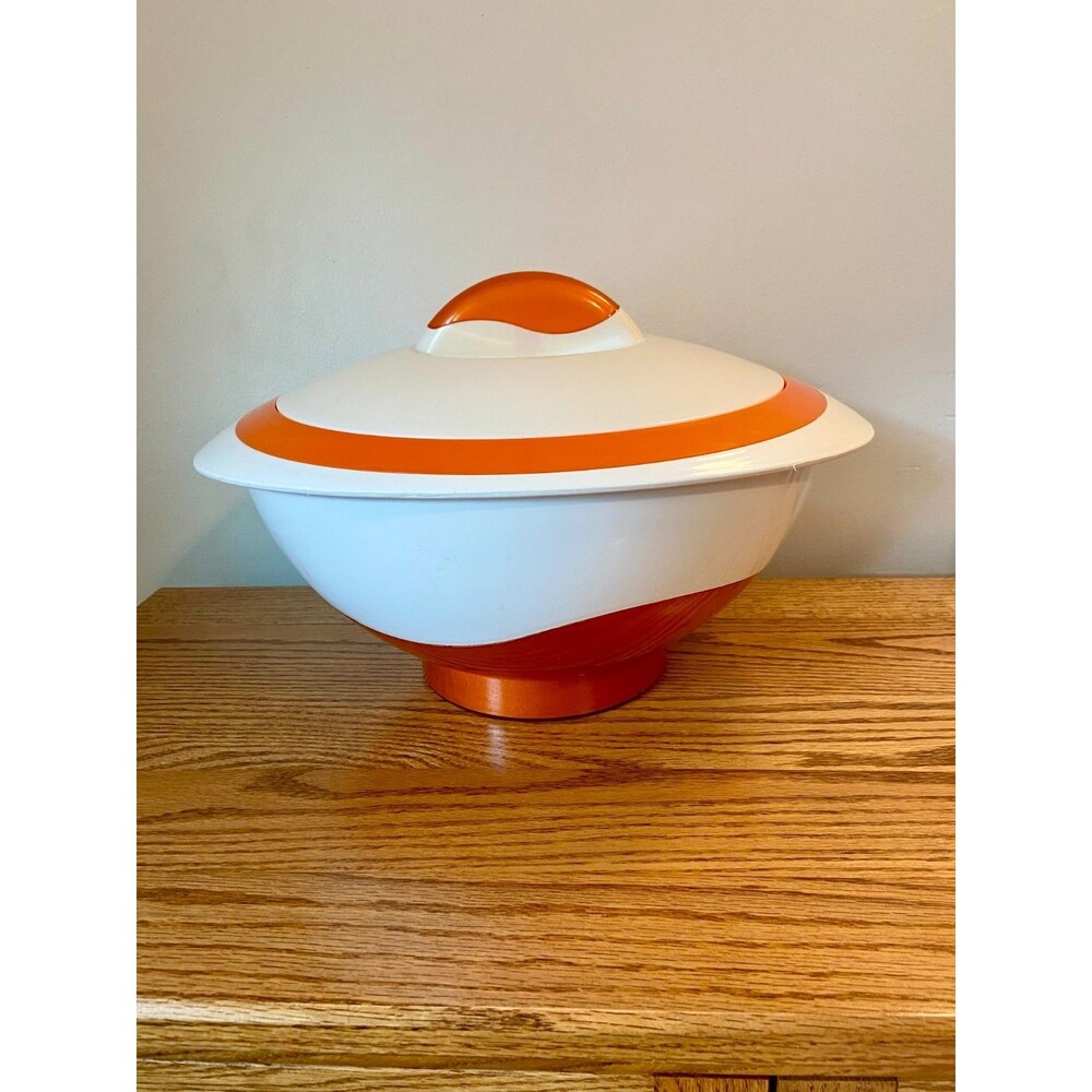 Retro Tokyo Large Thermo Insulated Food Bowl Container Locking Lid Orange MCM